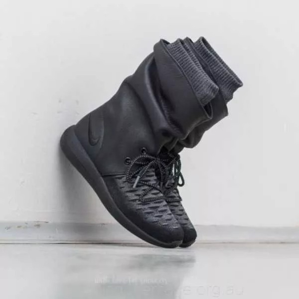 Nike Roshe Two Flyknit Hi